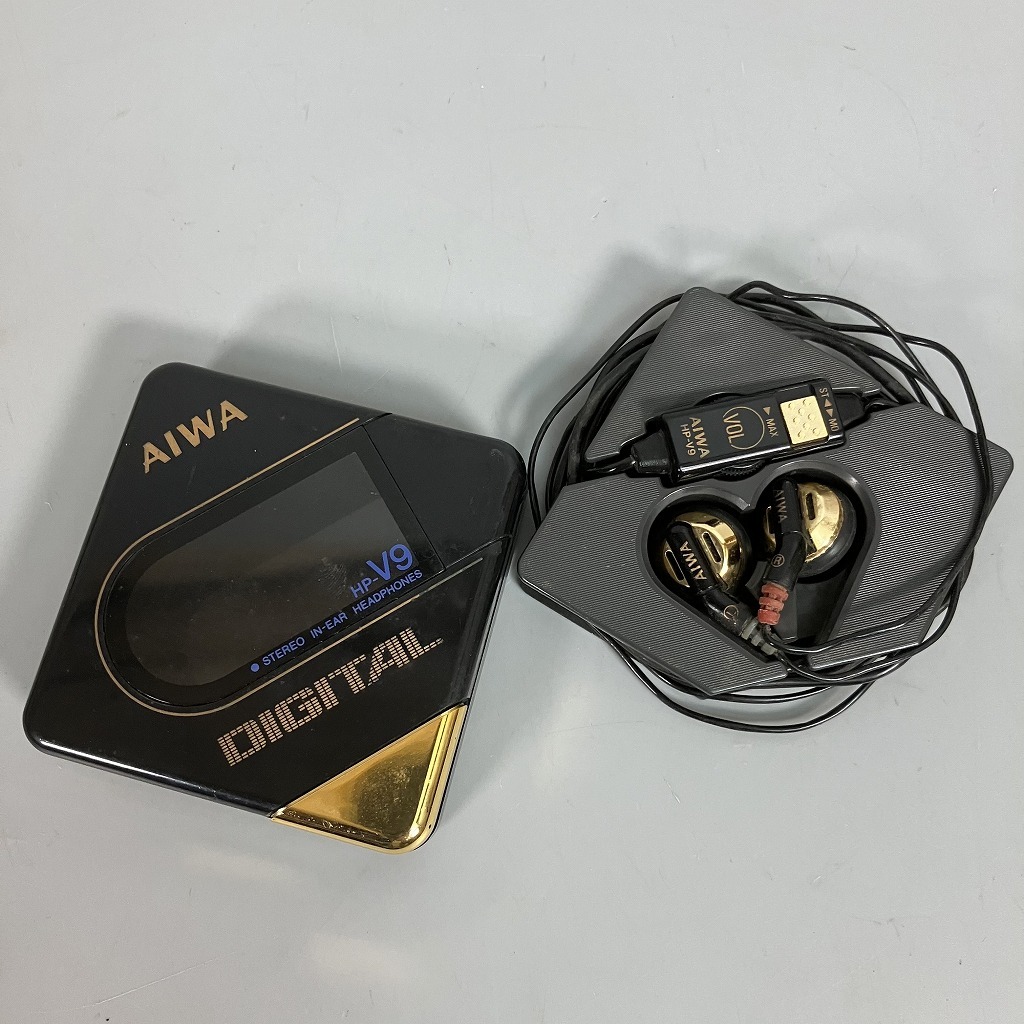 N3-280　AIWA アイワ STEREO IN-EAR HEADPHONES DISITAL イヤホン ヘッドホン HP-V9 動作品 難あり 希少 中古品