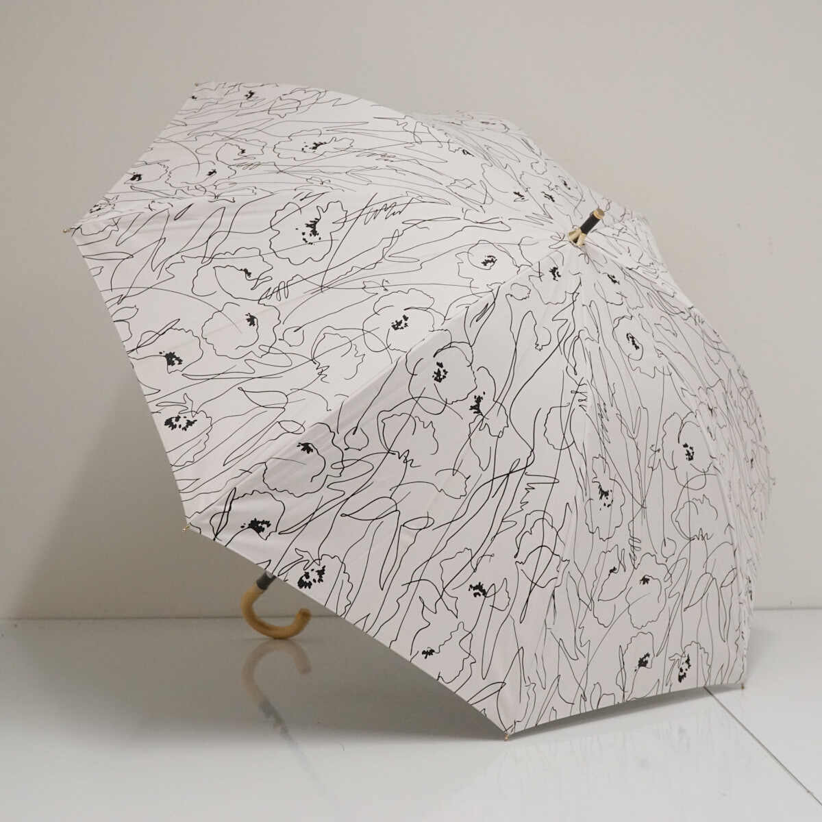 日傘 晴雨兼用 Beaurance ビューランス アートフラワー ホワイト USED品 東レ サマーシールドLi グラス骨 遮光 遮熱 UV 50cm S3659