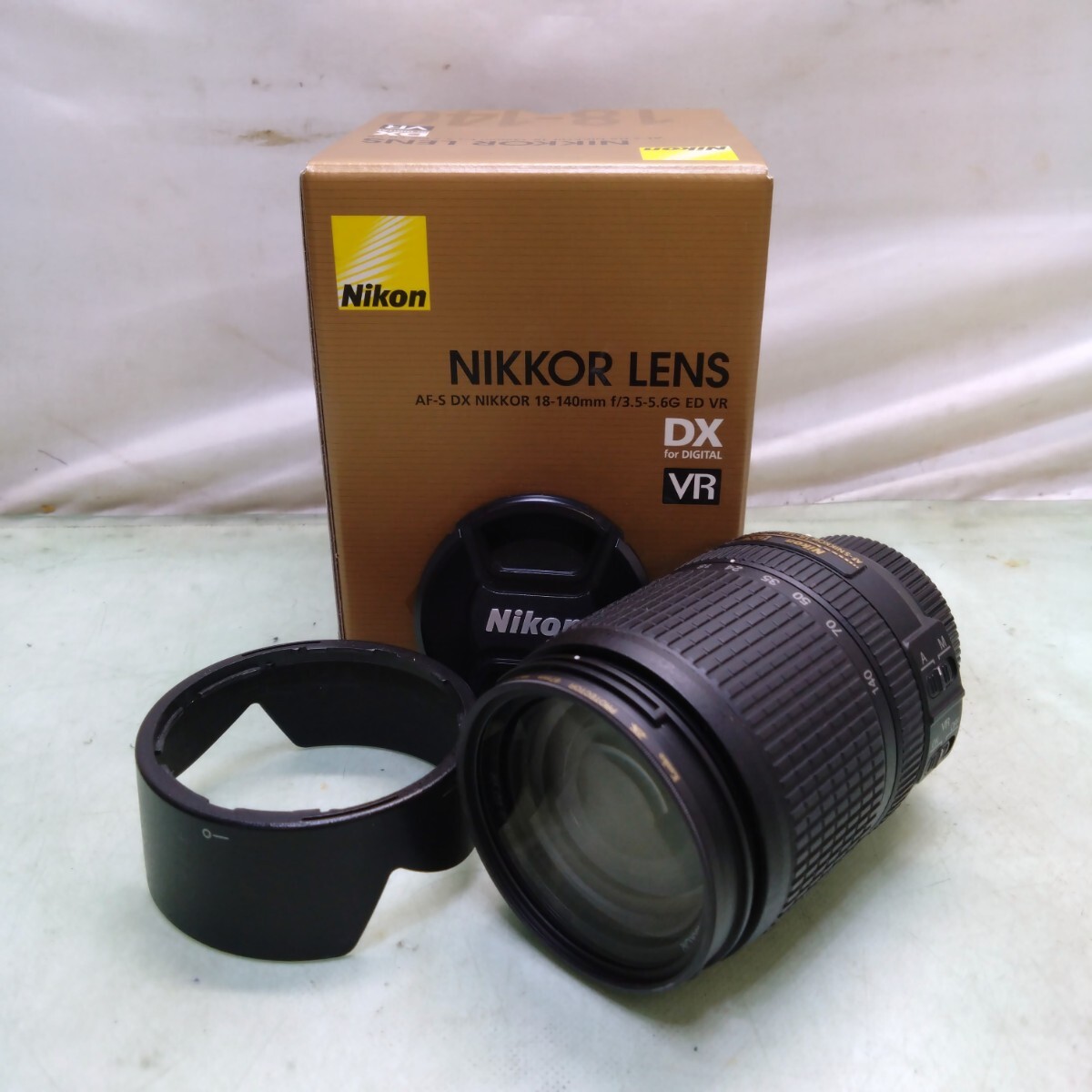 Nikon/ニコン AF-S DX NIKKOR 18-140mm f/3.5-5.6 G ED VR 一眼カメラ レンズ 望遠レンズ