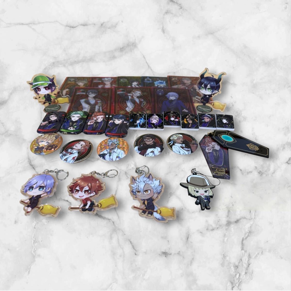 △SA ツイステッドワンダーランド ツイステ 缶バッジ ラバーストラップ グッズ キーホルダー