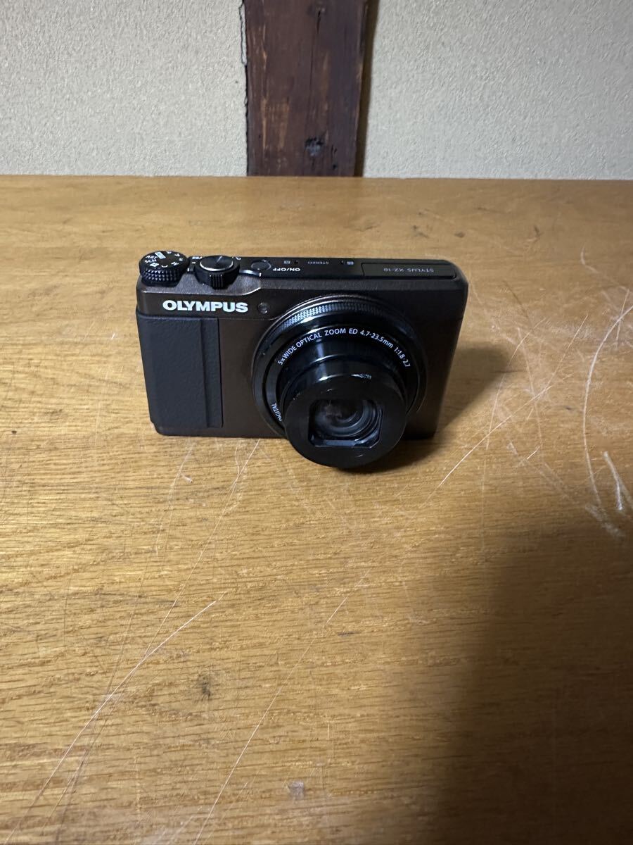 OLYMPUS　STYLUS　XZ-10 （ブラウン）中古