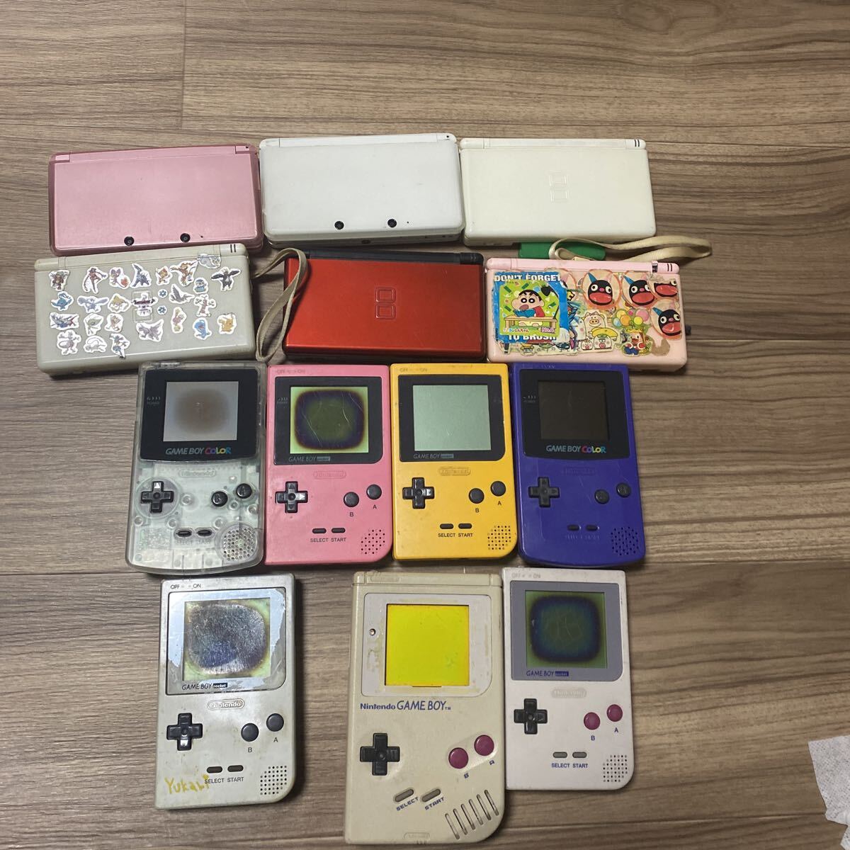 ニンテンドー携帯ゲーム機 13台まとめ売り（動作未確認・ジャンク扱い）