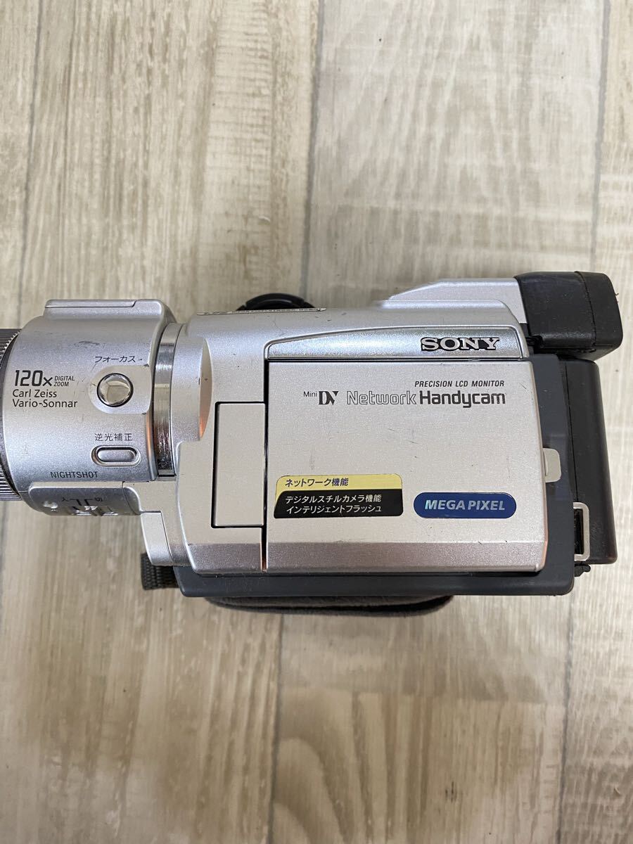 【未確認・現状品】SONY DCR-TRV70 デジタルビデオカメラ｜Carl Zeissレンズ搭載｜本体のみ
