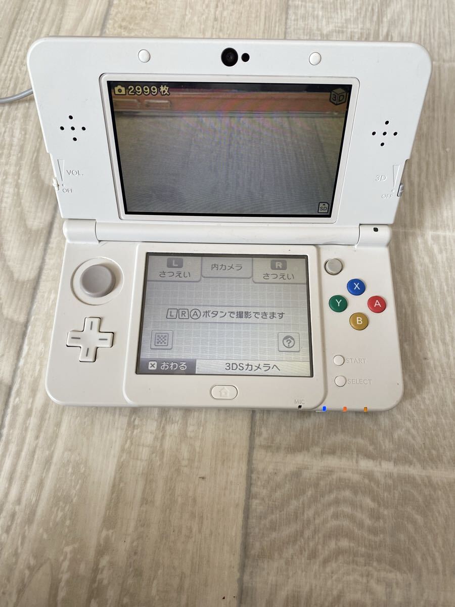 ★動作品★ New Nintendo 3DS ホワイト 本体のみ 任天堂 3DS LLではない 通常サイズ