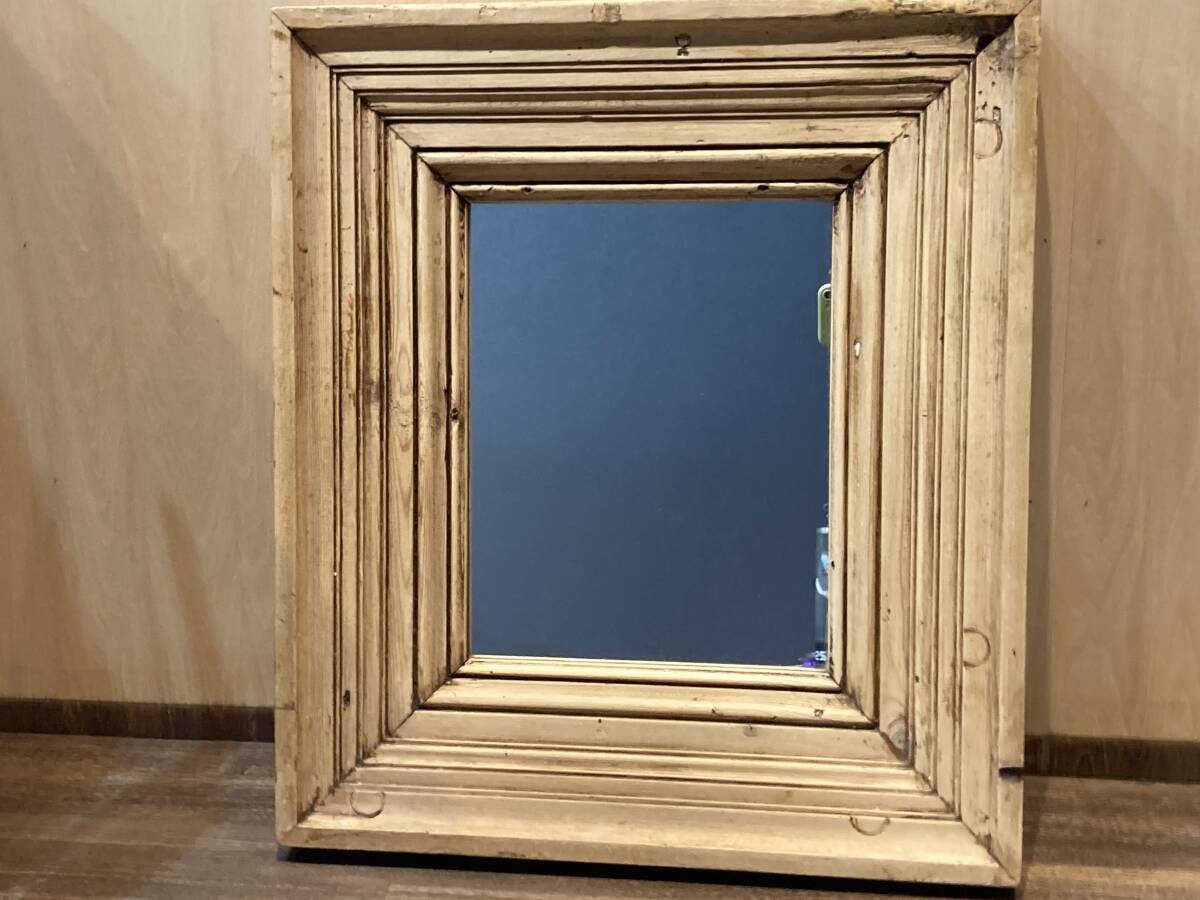 26035098 ウォールミラー 鏡 アンティーク調 壁掛け式 姿見 木製フレーム インテリア 雑貨家具 レトロ 店舗什器 ディスプレイ 装飾