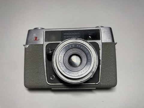 29515) KONICA L 2.8 40mm