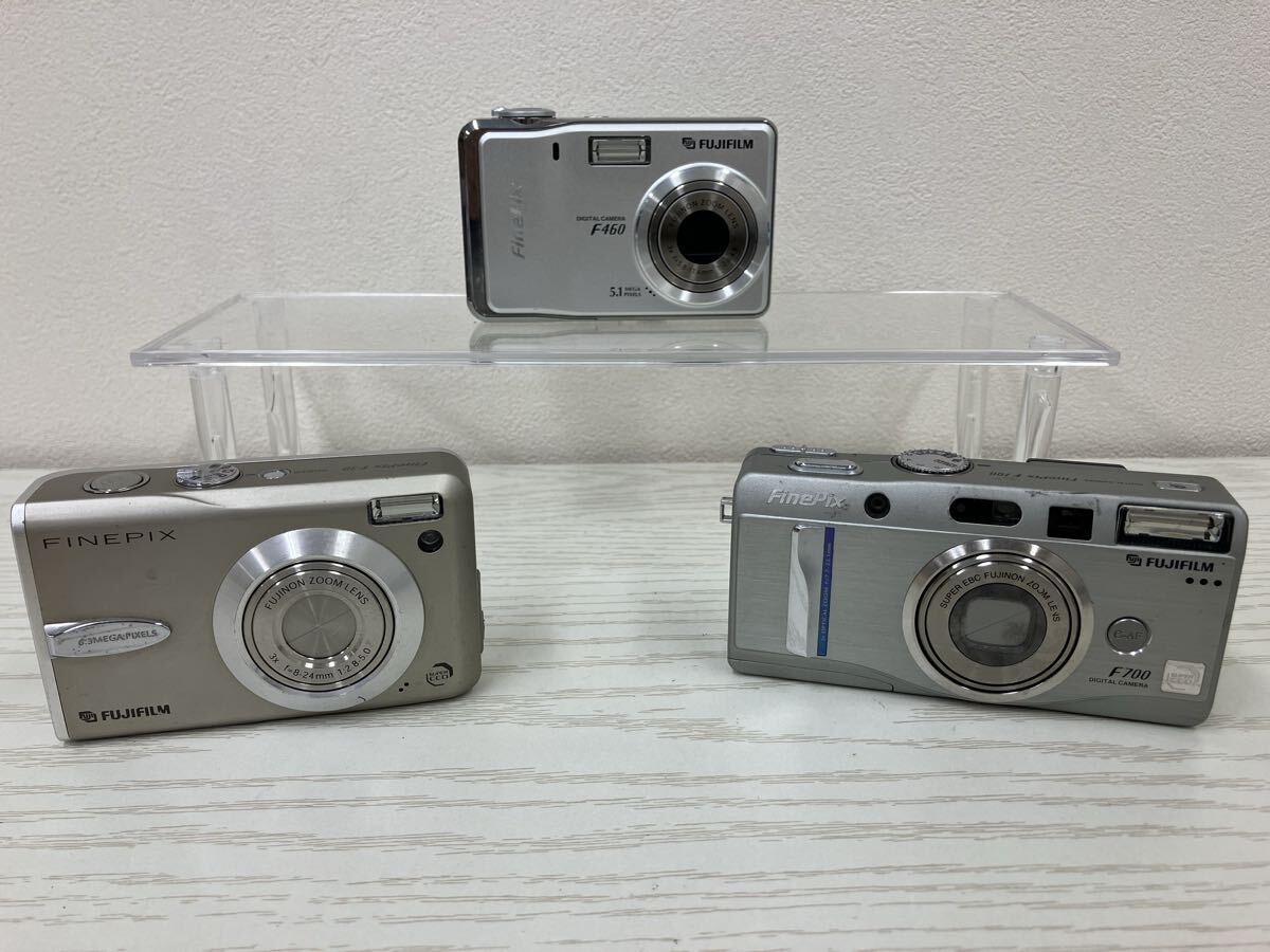 【V1523-j】 デジカメ　3点　まとめ FUJIFILM FINEPIX F460 F30 F700 カメラ デジタルカメラ 