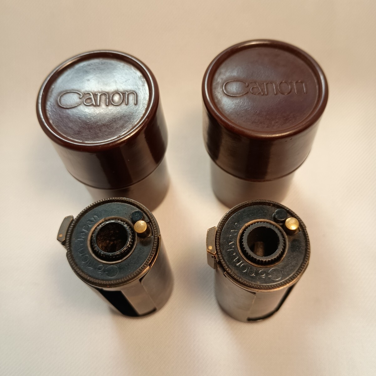 Canon キヤノン35mmフィルムマガジン2個ジャンク品　ケース付き