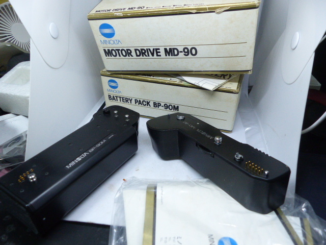 貴重 α9000 モータードライブ MD-90 +単三ホルダー DP-90M 元箱一式 美品