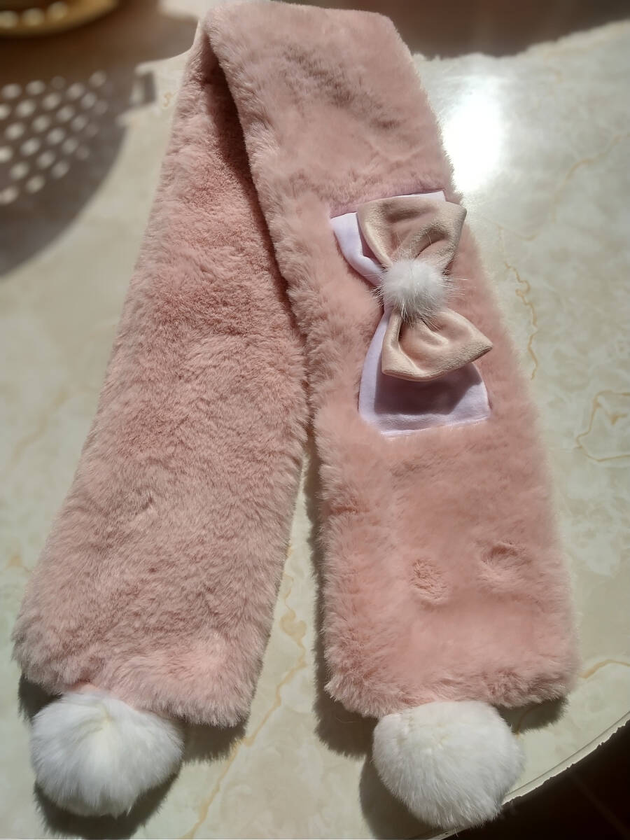 ■LucyAndLory■ポンポン&飾りリボン付き差し込み式ファーマフラー ピンク白■ロリータガーリー細め幅バイカラーくすみピンクヘッドドレス