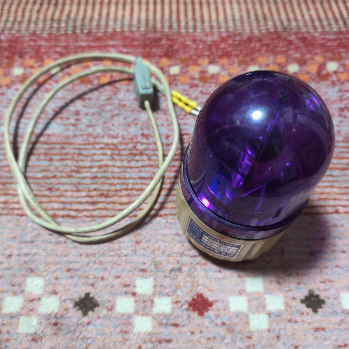 回転灯　パープル（紫）　3点止めタイプ　12V5W球　回転式警告灯 80mm