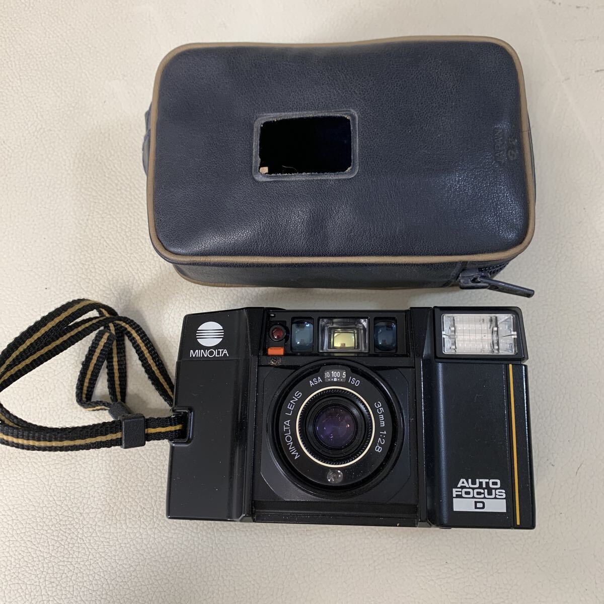 ☆IS-0305け60 MINOLTA ミノルタ AUTO FOCUS D コンパクトフィルムカメラ 動作未確認☆