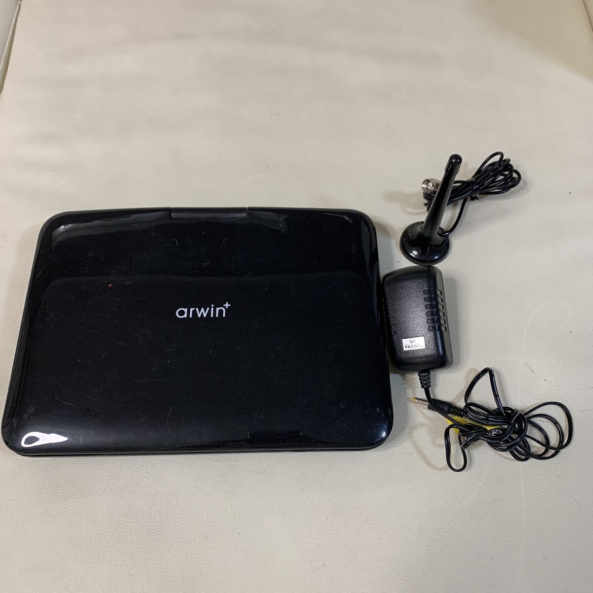 ☆IS-0310れ80 arwin 地デジフルセグ対応10.1インチ ポータブルDVDプレーヤー APD-107F 動作確認済☆