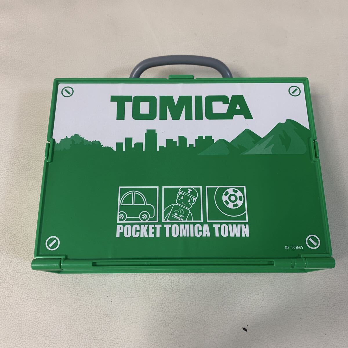 ☆IS-0315ア60 タカラトミー TOMICA ポケットトミカタウン おでかけプレイバッグ 動作未確認☆