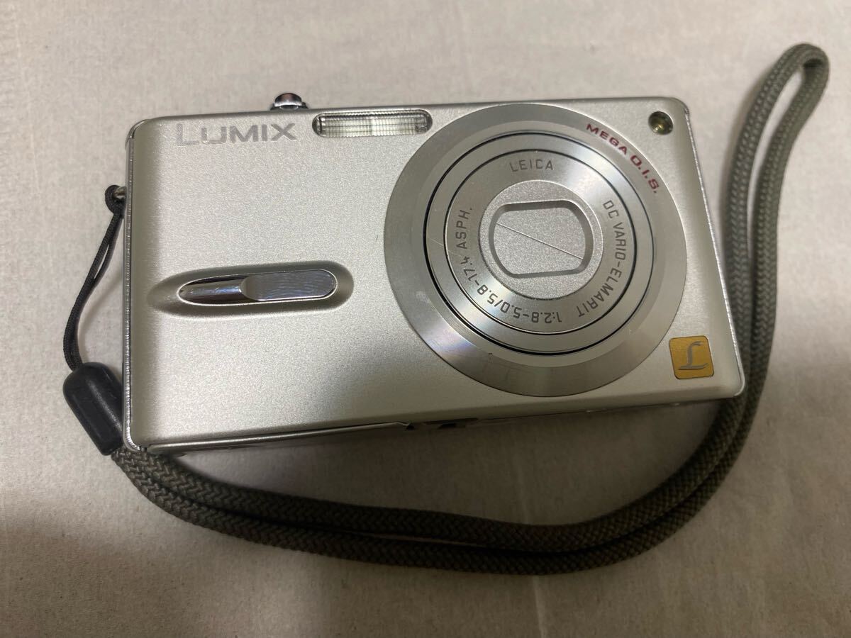 Panasonic パナソニック LUMIX DMC-FX9 コンパクトデジタルカメラ　ジャンク品