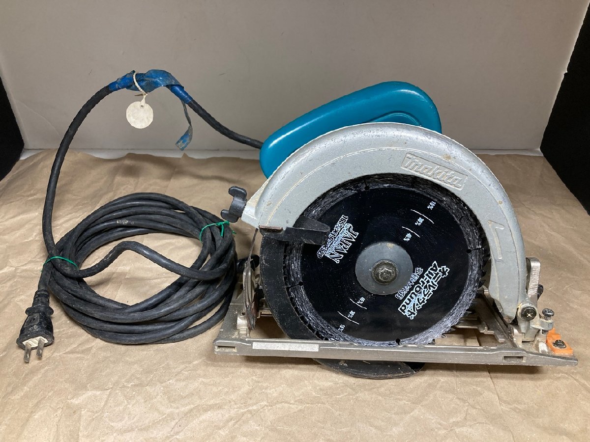 マキタ 7型造作用精密マルノコ 5814BA / makita 丸のこ / 電動工具 / ※通電のみ確認済 中古品 現状品