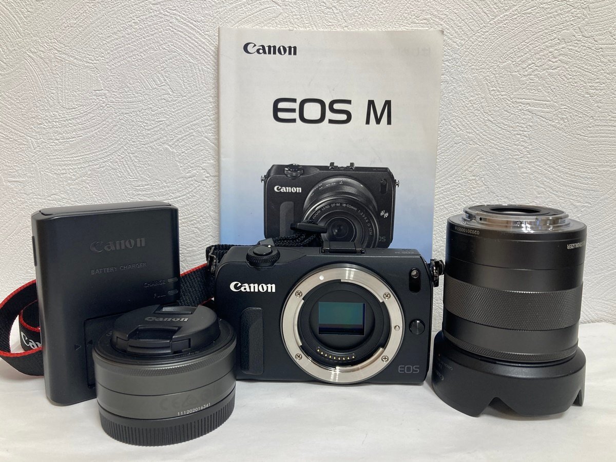Canon　キャノン　ミラーレスカメラ　EOS　M　レンズ　バッテリー　充電器　レンズ　取扱説明書付き　
