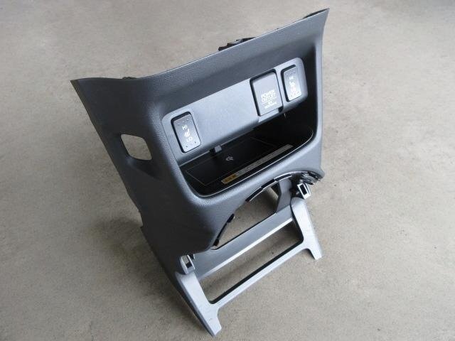 N-BOXスラッシュ JF1 JF2 純正 センターコンソール 置くだけ充電 中古