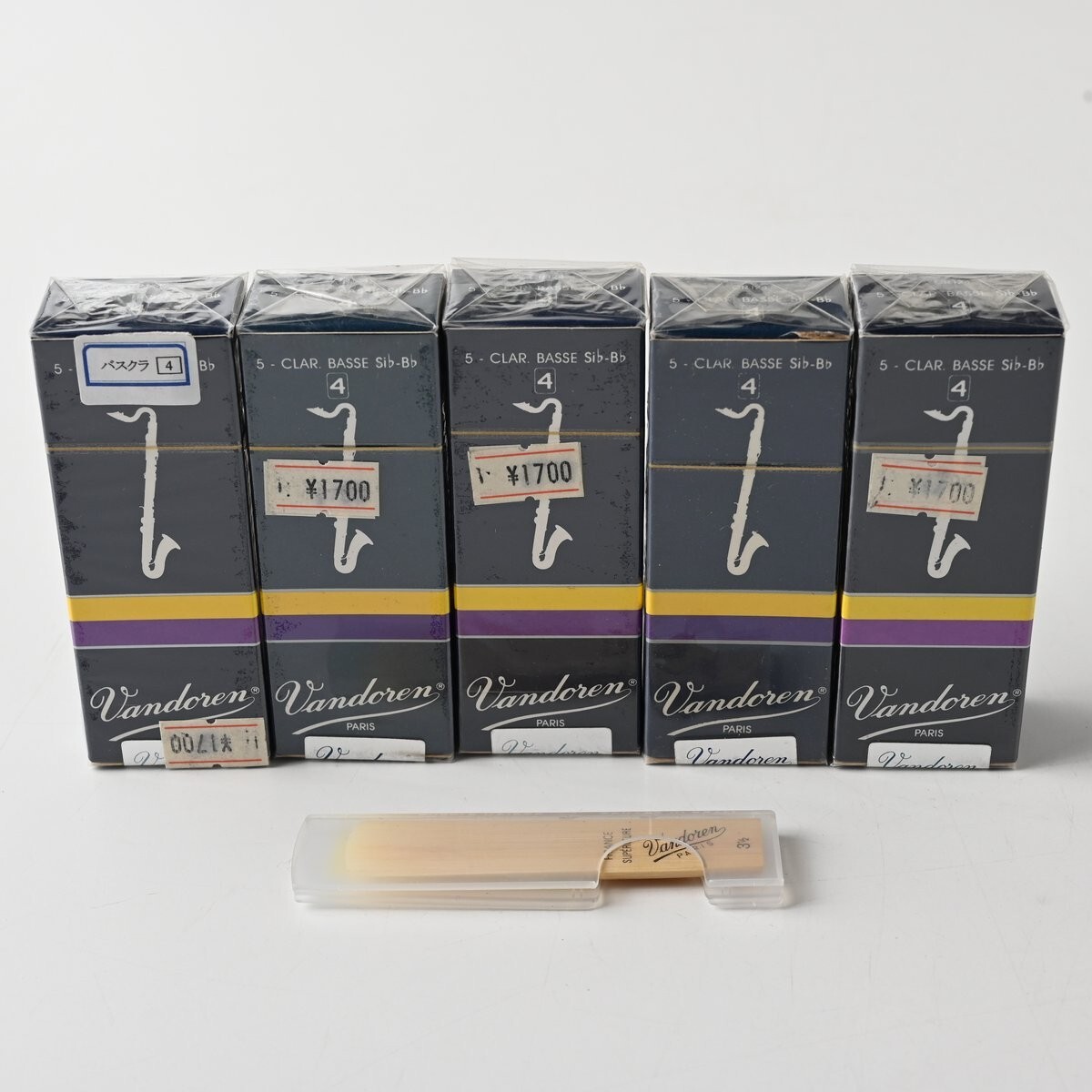 【未開封含】Vandoren バスクラリネット リード 合計25枚 (5箱) トラディショナル 硬さ 4 おまけ付 バンドーレン バスクラ まとめ C