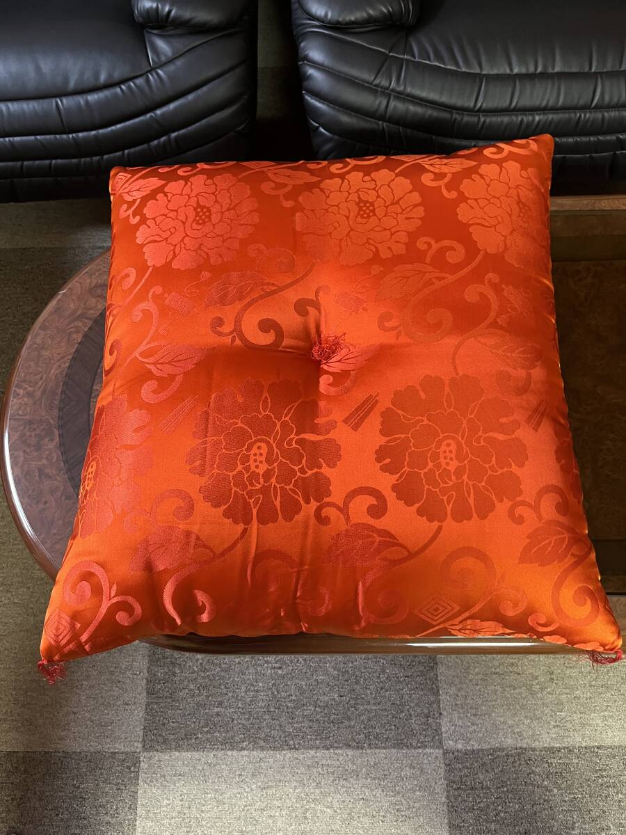 綺麗 昭和レトロ 座布団1枚 52㎝×52㎝×厚み13㎝ 和柄 自宅用 来客用 業務用 飲食店 法事法要 冠婚葬祭 祝事慶事 和柄和風 クッション