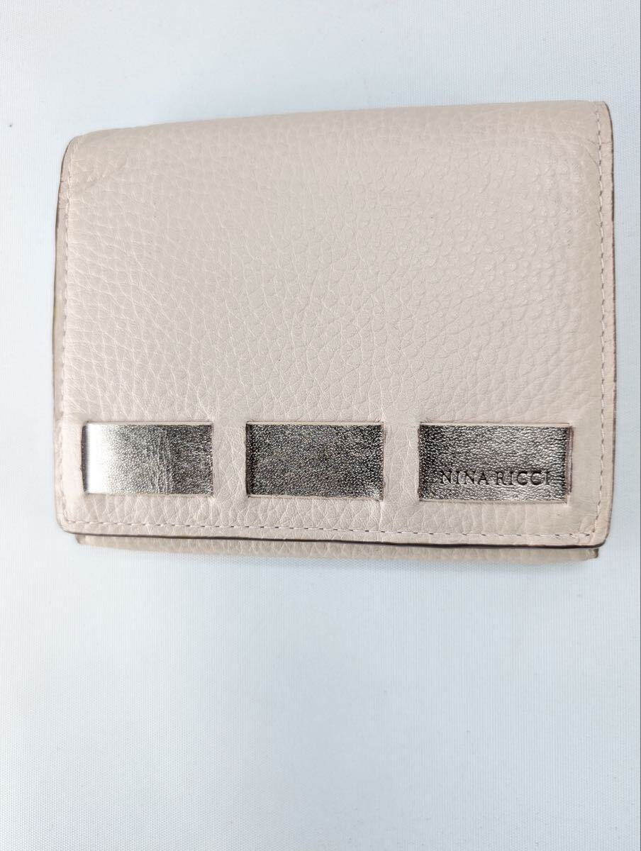 NINA RICCI ニナリッチ 財布 レザー ベージュ系 メタルプレート レディース 管理M20