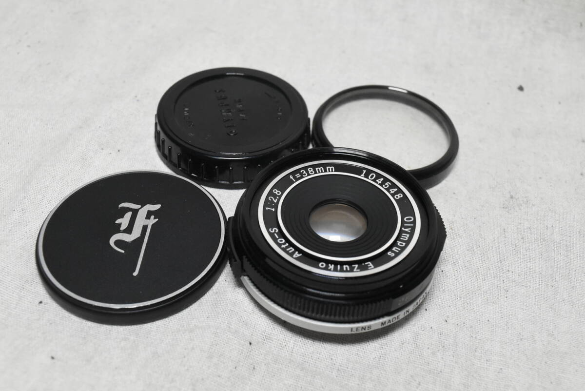 OLYMPUS　オリンパス　レンズ　E.ZUIKO　Auto-S 1:2.8 f=38mm パンケーキレンズ
