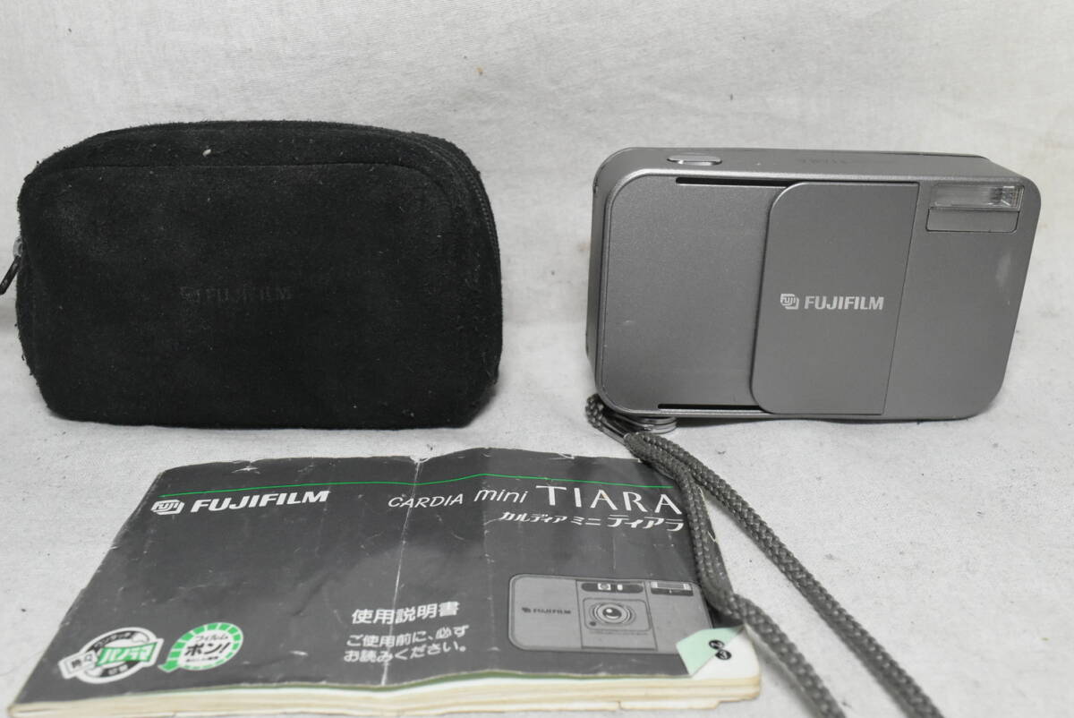 FUJIFILM　富士フイルム　CARDIA mini TIARA ティアラ　コンパクトフィルムカメラ　