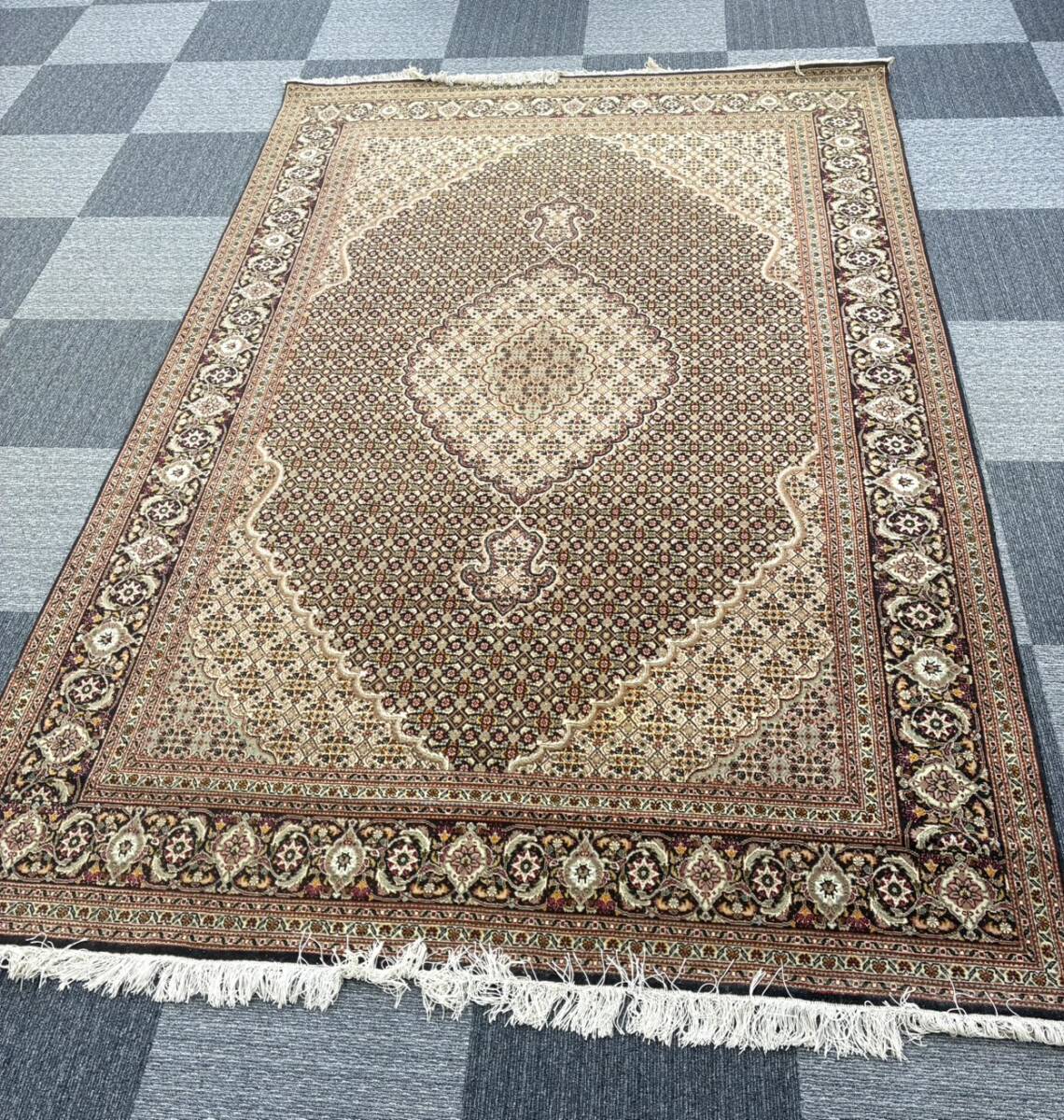 ペルシャ 絨毯 ウール タグなし 横約198cm 縦約316cm 3-069 インテリア 高級 カーペット 大判 年代物 アンティーク 現状渡し 1円出品 W