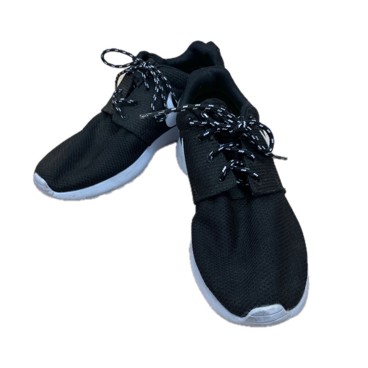 Q0479 NIKE ナイキ レディース スニーカー 23.0cm 軽量 ブラック 婦人靴