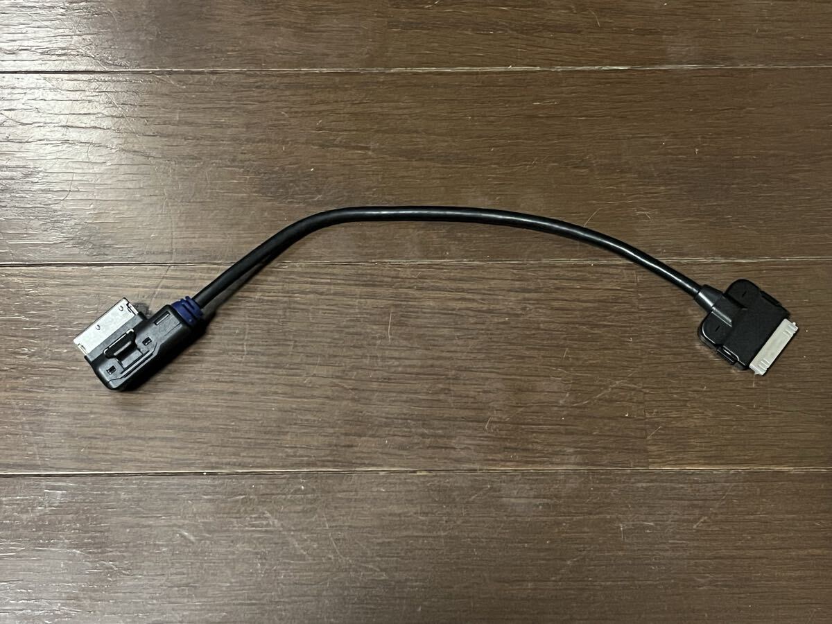 希少 アウディ 純正 ドックコネクター Dock iPhone iPod 接続ケーブル 取り外す前まで正常に動作していました 4F0 051 510 K 青色コネクタ