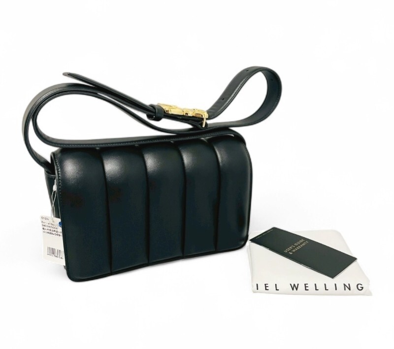 【タグ付き 新品未使用品】Daniel Wellington｜ダニエル ウェリントン　ショルダーバッグ　ブラック　保存袋付き　送料無料
