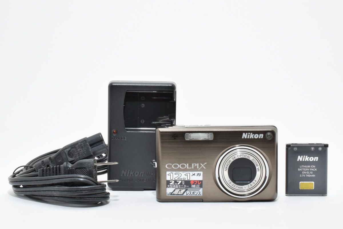 【大人気】 Nikon ニコン Coolpix S700 コンパクトデジタルカメラ コンデジ #B48