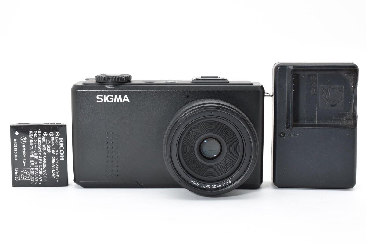 【希少】 SIGMA シグマ DP2 merrill 2 コンパクトデジタルカメラ コンデジ #4230