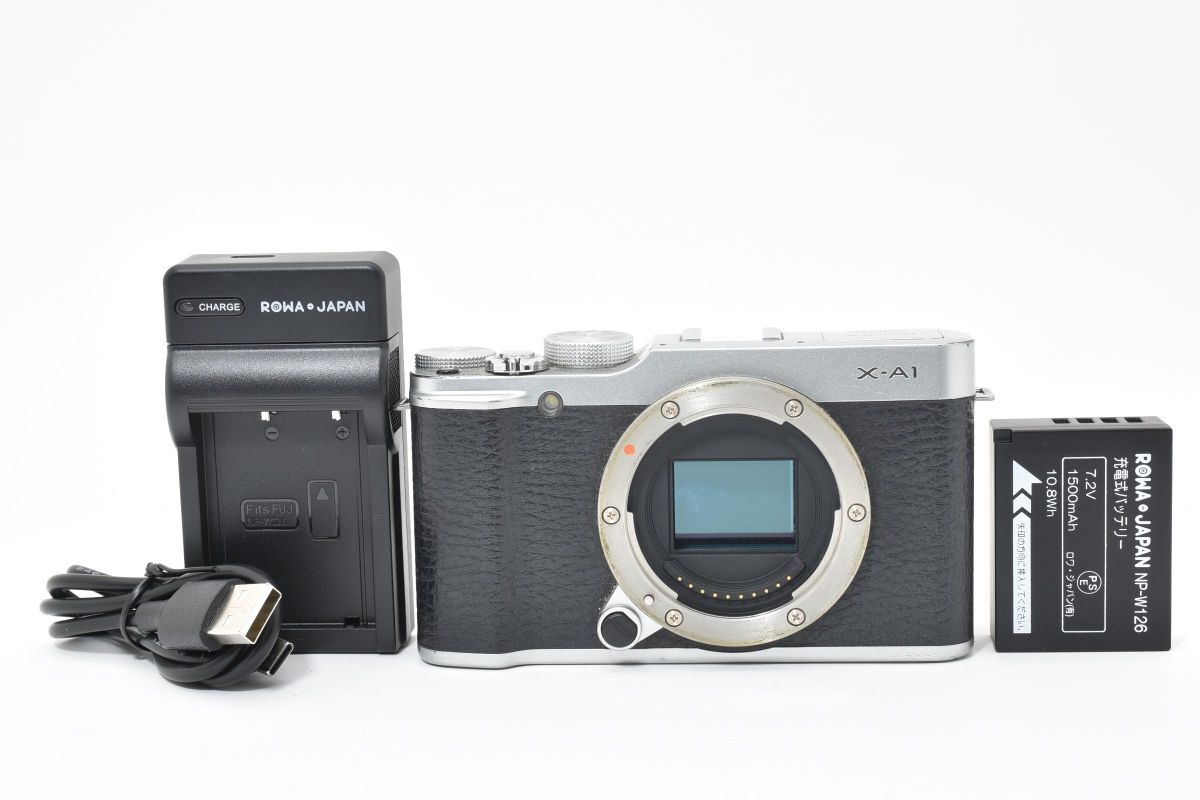 【動作好調】 FUJIFILM 富士フィルム X-A1 ボディ ミラーレス一眼カメラ #42-4