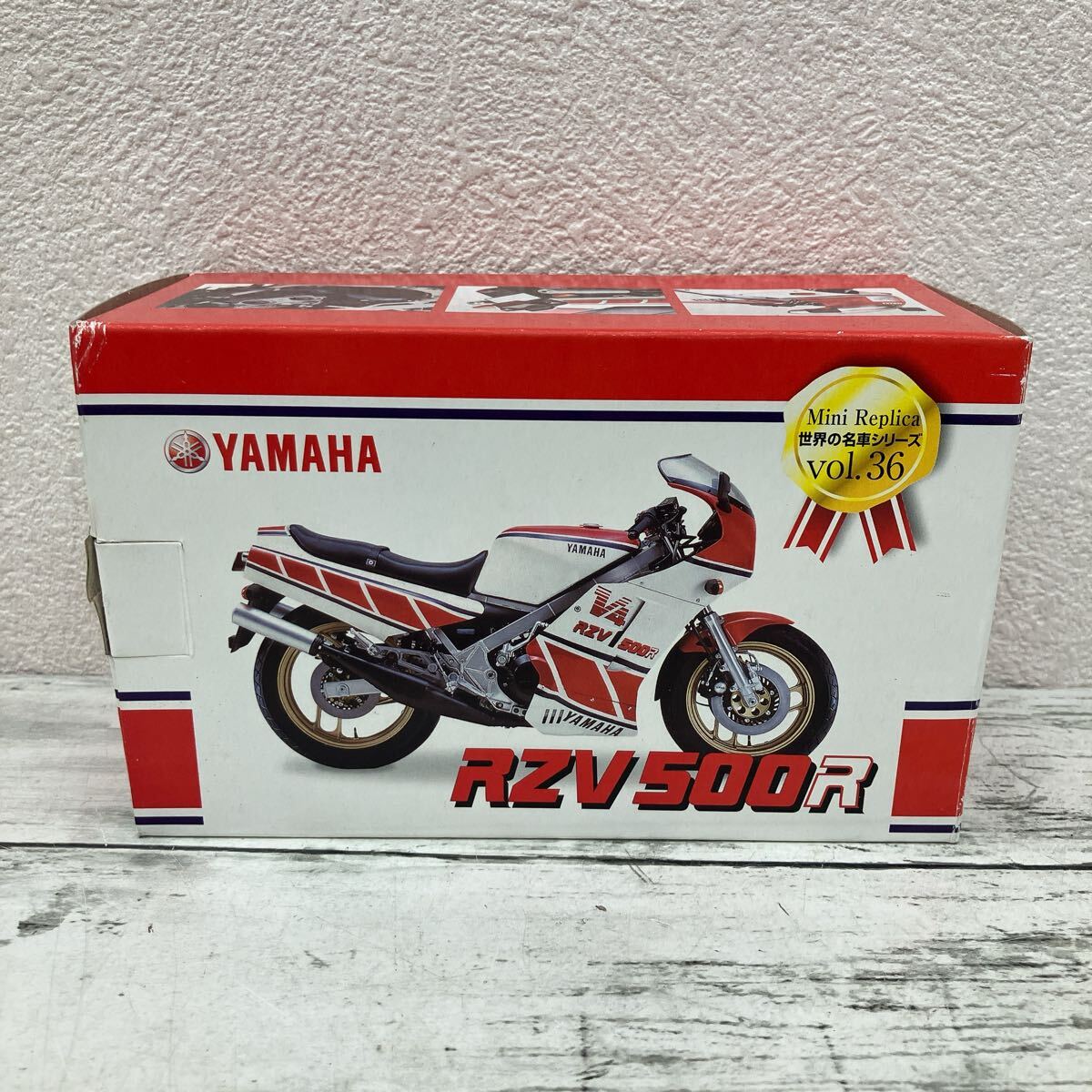 １円スタート 世界の名車シリーズ レッドバロン ヤマハ YAMAHA RZV500R バイク ミニレプリカ コレクション