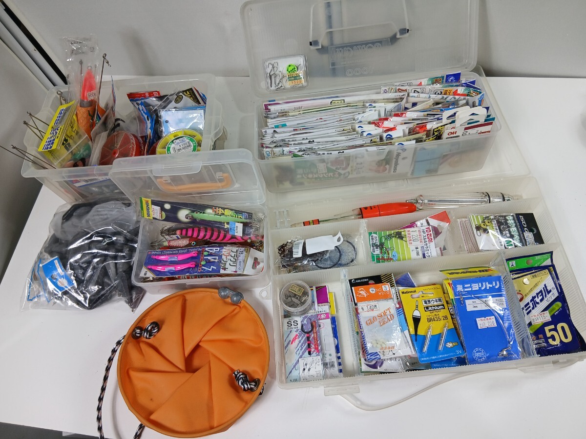 #2124 釣り具 釣り 仕掛け 浮き 釣り針 重り ルアー 針 大量まとめ フィッシング/和歌山県にて引き取り大歓迎 