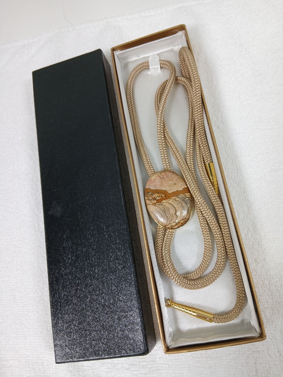 #1880 ループタイ ネックレス アクセサリー ヴィンテージ/和歌山県にて引き取り大歓迎