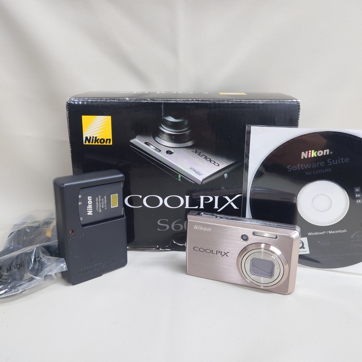 Nikon COOLPIX S600 ニコン デジカメ クールピクス コンパクトデジタルカメラ