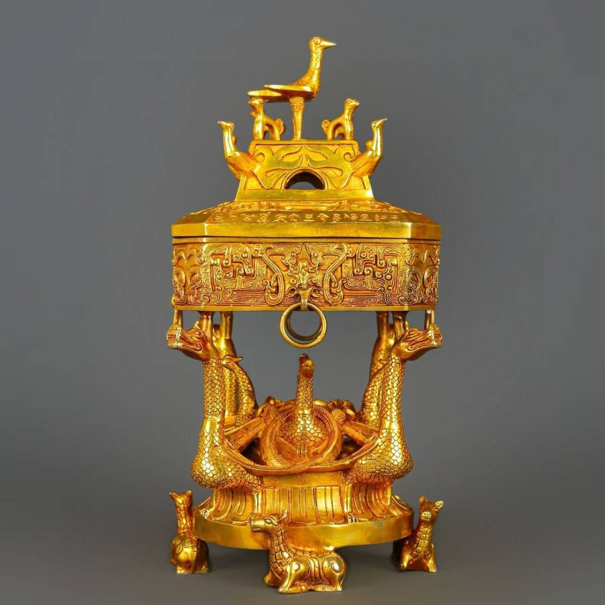【中古文化*戦国～漢 銅製金神獣文様四足香炉 鳳鳥鈕 蟠文様 中国古銅器 古玩 コレクション】