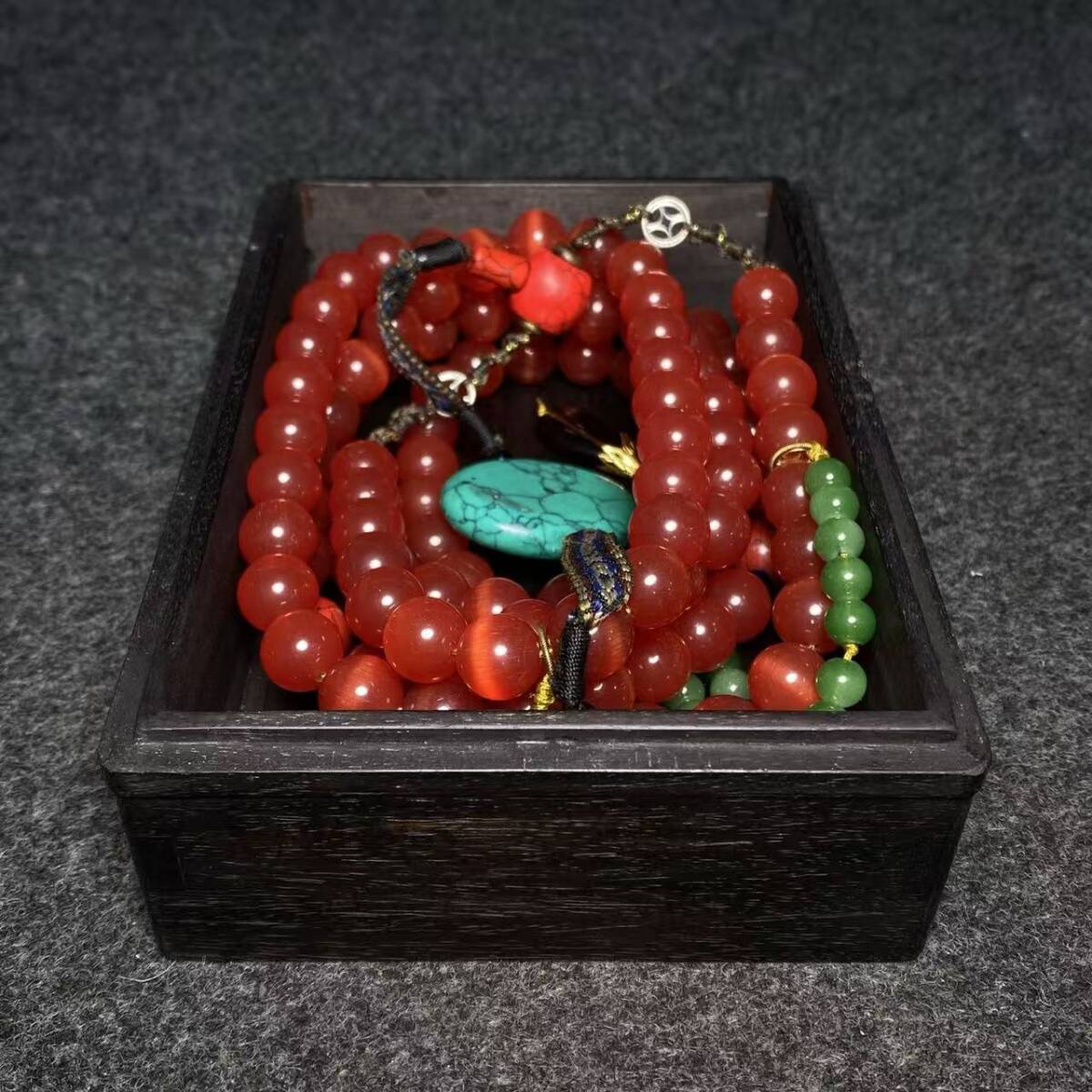 【中古文化*清時代 古玉嵌め黒檀箱 猫眼石朝珠 一挙 宮廷旧蔵 唐物 古玩 骨董】