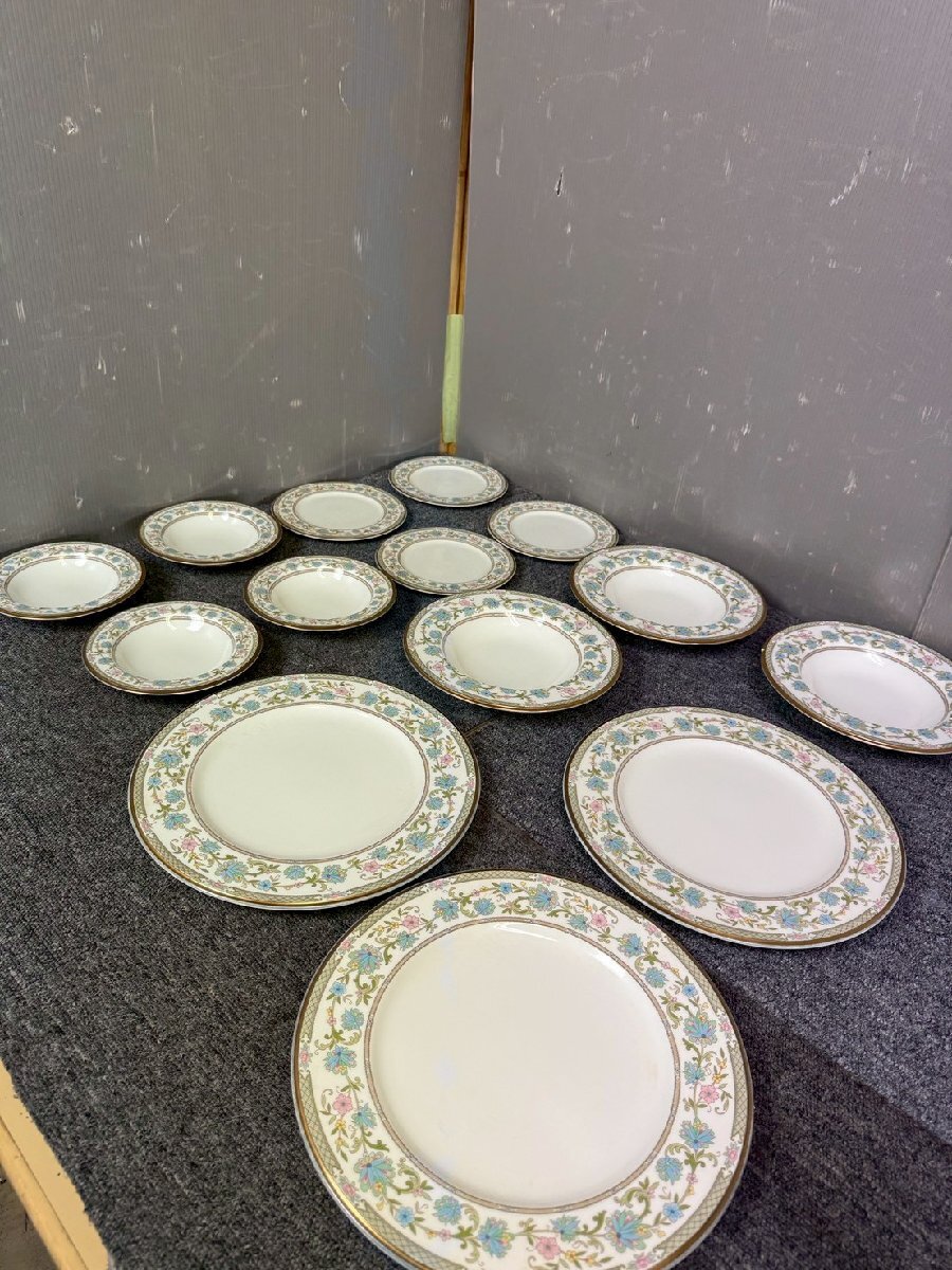 NB030052◆Noritake　ノリタケ◆YOSHINO ヨシノ プレート まとめ売り 計14枚 ディナープレート 皿 金彩 直取歓迎！