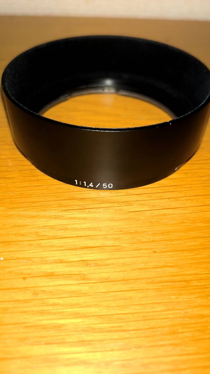 Carl Zeiss metal hood for Planar 50mm F1.4 カールツァイス プラナー 50/1.4 (ZK、ZE、ZF.2 等)用純正メタルフード 