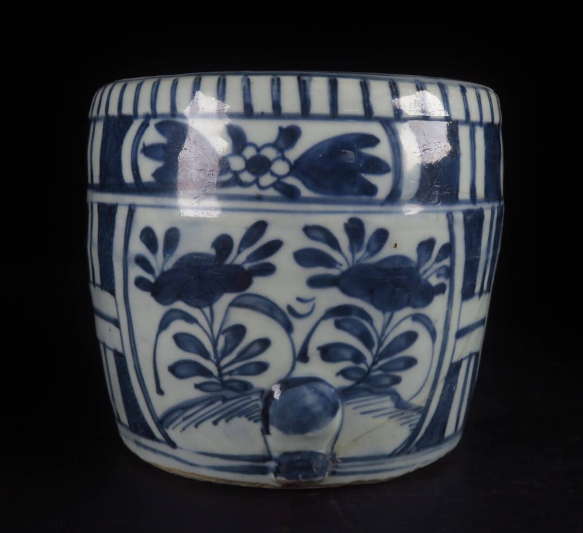 【SAKURAYA】コレクター委託品【十七世紀明末（崇禎時代）古染付 芙蓉文三脚付水指】青花 景徳鎮 唐物 茶道具 中国古玩 骨董品 古美術品