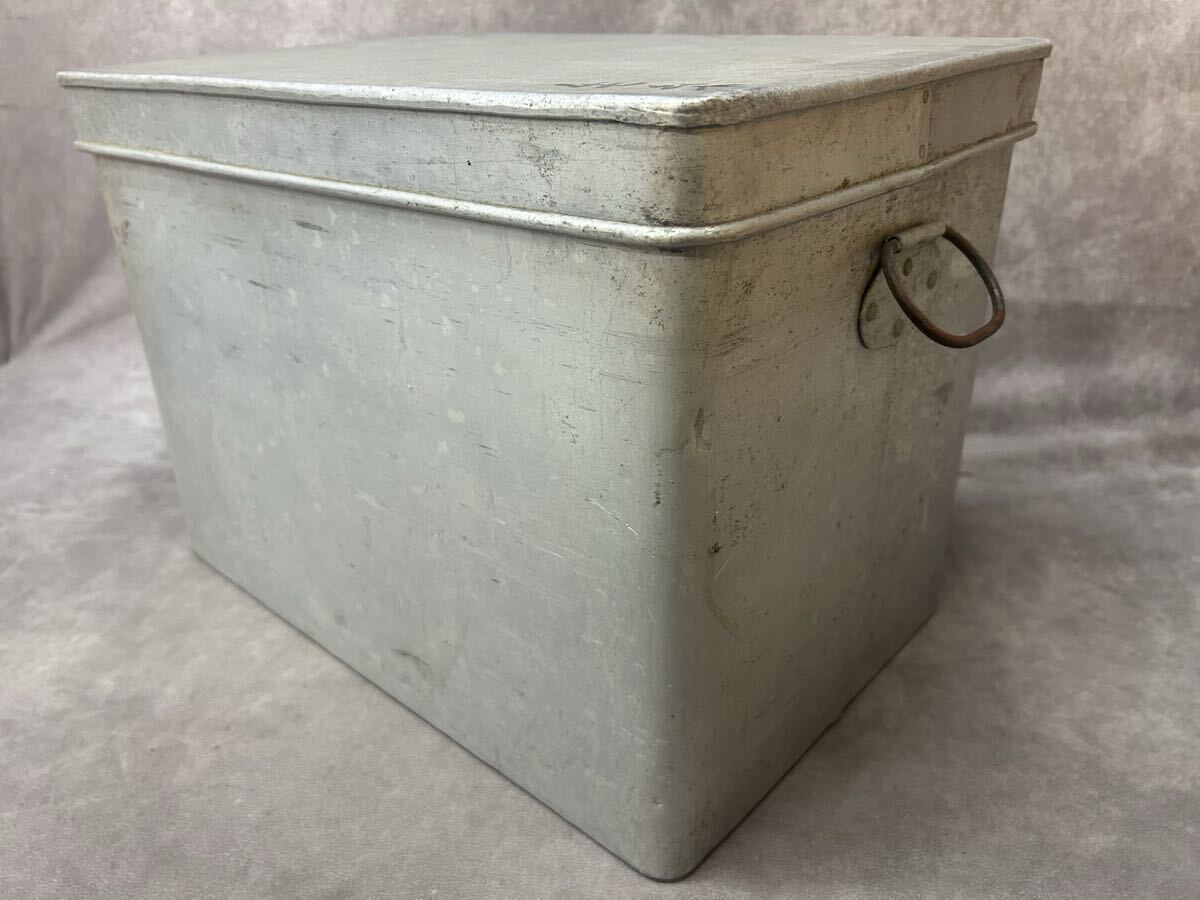 当時物 アルミ 蓋付き 缶 取手付 約33×47×31cm 昭和レトロ 収納 入れ物 衣装ケース インテリア 古民家 奈良発 直接引き取り可