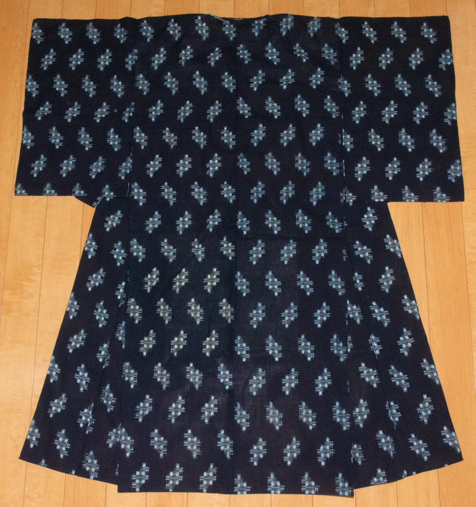 絣 木綿 藍染 古布 リメイク素材 着物 和服 アンティーク 和裁 裁縫