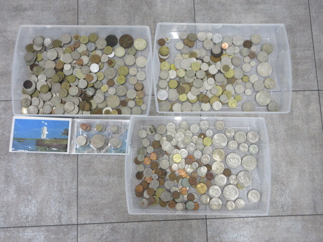 【外国銭おまとめ出品】アメリカ シンガポール カナダ 香港 中国 オーストラリア リバティコイン 古銭 総重量3400g以上 #2659~