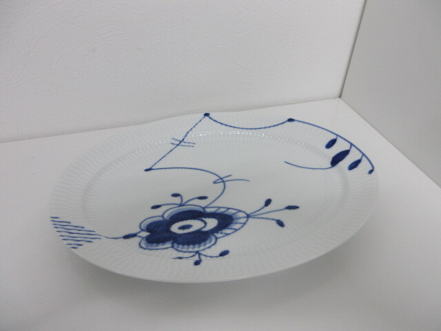 【未使用品】ROYAL COPENHAGEN ロイヤル コペンハーゲン ブルーフルーテッド　プレート　オーバル　ディッシュ 約28cm　#4284