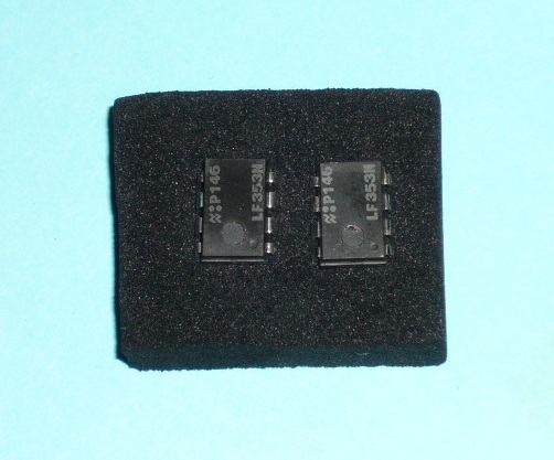 オペアンプ NS LF353 2個(5)、未使用品