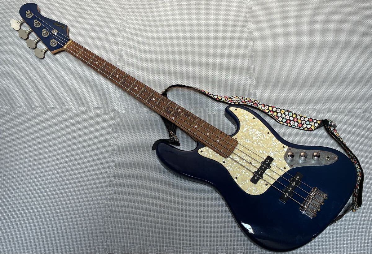 ◆K-Garage◆Traditional Series◆Electric Bass◆Guitar◆ケーガレージ◆エレキベース◆ブルー◆ケース付き◆エレキギター◆音出しOK◆