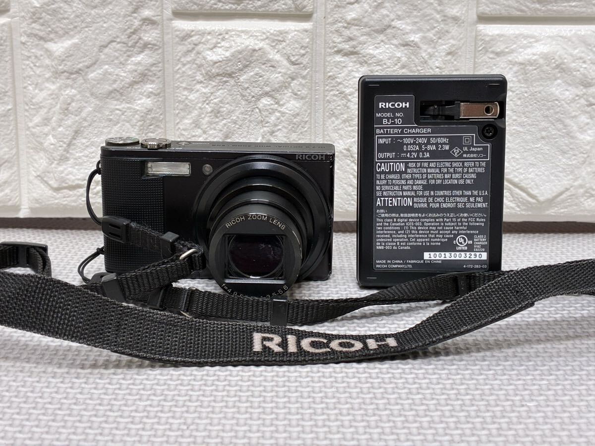 ◆RICOH◆CX3◆コンパクトデジタルカメラ◆1000万画素◆コンデジ◆デジカメ◆ブラック◆リコー◆光学10.7倍ズーム◆通電確認済み◆